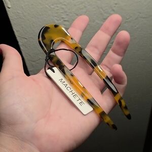 Machete Classic Tortoise Color French Hair Pin
